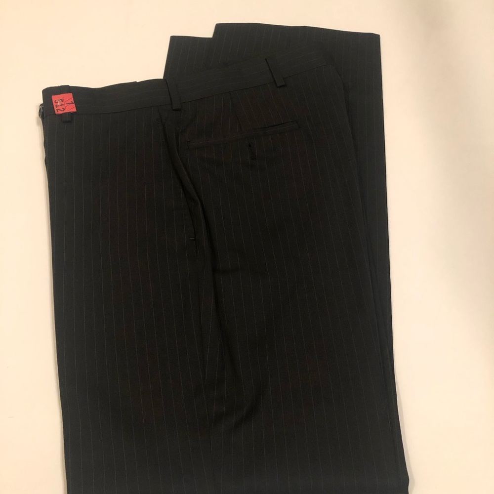 Men’s Pronto Uomo Suit Jacket and pants - Picture 4 of 8